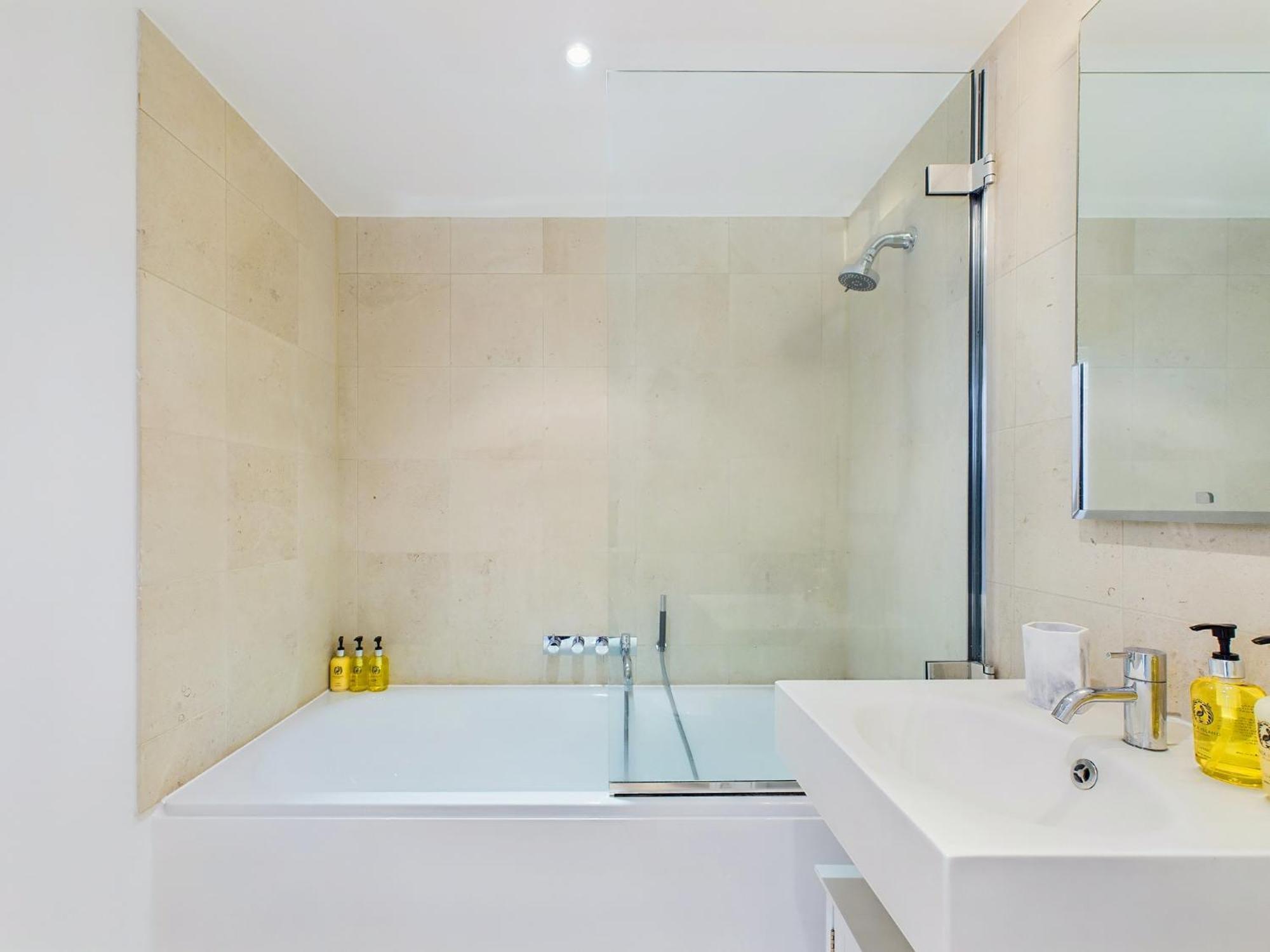 BE:Covent Garden Apartments London Exterior foto